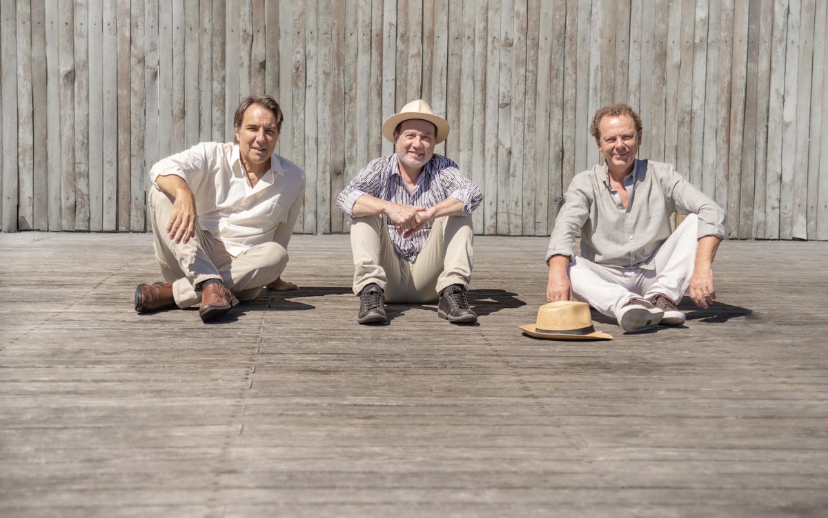 Mike del Ferro meets Jambo Trio (Brazil)