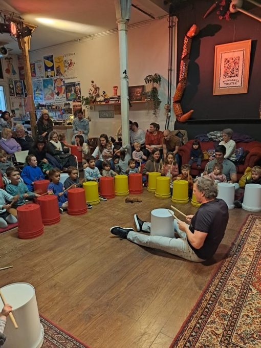 PÁ PUM! by percussionist Alaor Soares