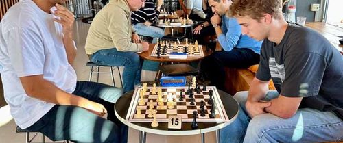 Bar Blitz schaaktoernooi