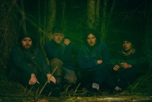 worm charming: quade & knee deep in custard