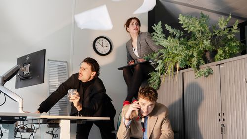 Josephine Borst en Mara Linde Tieleman – Rock ‘n’ Scroll