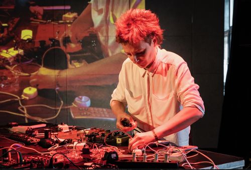 Nieuwe Noten Amsterdam: Bubbling with Braun’s Demon