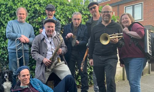 Club Amsterdam Klezmer ★ Amsterdam Klezmer Band ft Dunkelbunt ♫