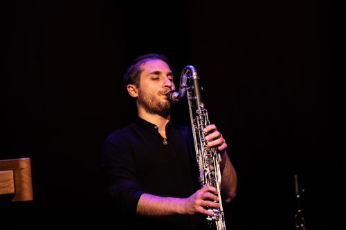 Nieuwe Noten Amsterdam: Opdoemende fluisteringen