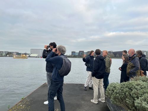 How to be close to the sea?