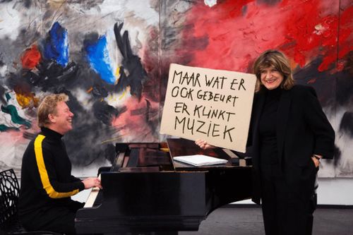 Theater Na de Dam: Maar wat er ook gebeurt er klinkt muziek