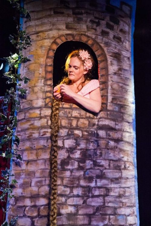 De Krakeling & Munganga presenteren: Rapunzel door Het Kleine Theater