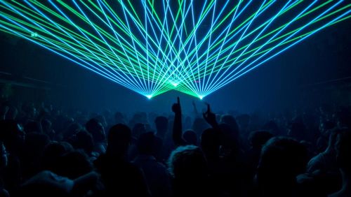 gladde paling presenteert: VISSA