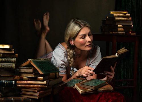 Theatergroep de Kale: De Romanzieke Juffer