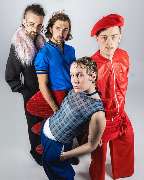 Kaat van Stralen | support: loe.