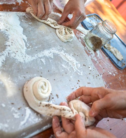 Caring through kneading: workshop in Bakery Solinger