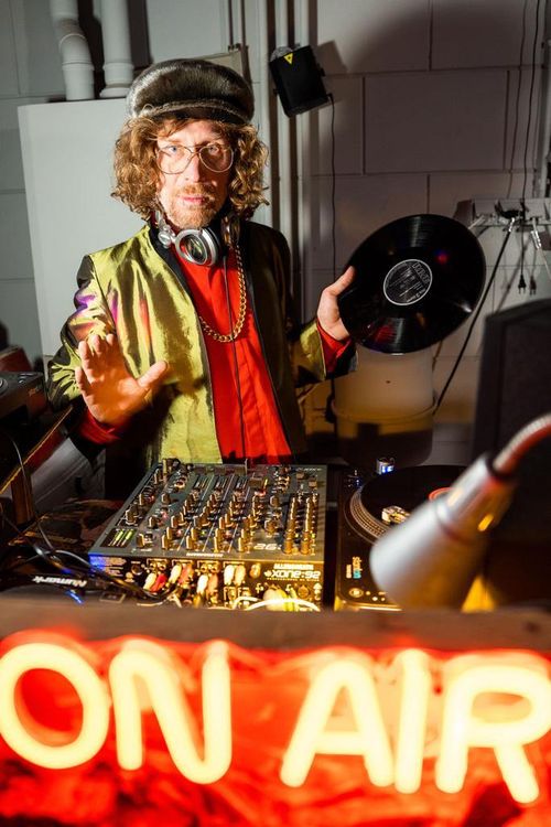Dr. Goldfinger presents: Good Times Summer Edition