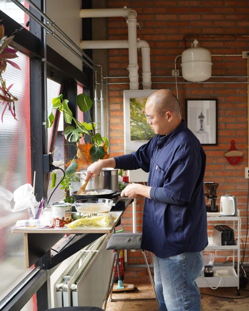 Melting Dutch Pot with Anas Chao in Framer Framed Noord