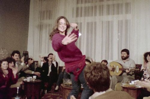🎬 MOONS OF CAVIA | Documenting Absence: De toekomst is failliet + Do You Love Me + VHS Jam Session