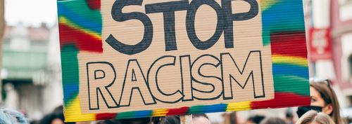 Het anti-racisme debat