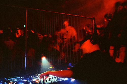 PARDON x ec2a - ADE