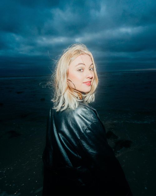 Lola Cedès | i.s.m. paradiso