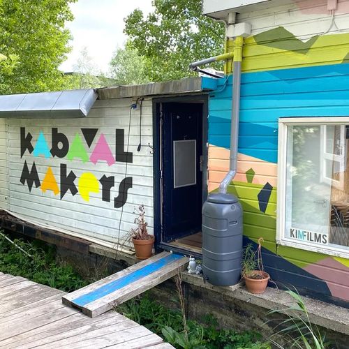 Gluren bij de Buren: Live music on The Kabaalmakersboot