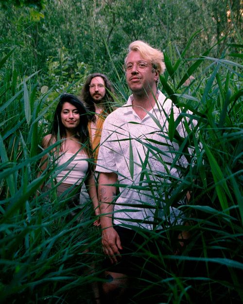 &The + Platonic Smile + Daze in Bed | pretty ugly presents