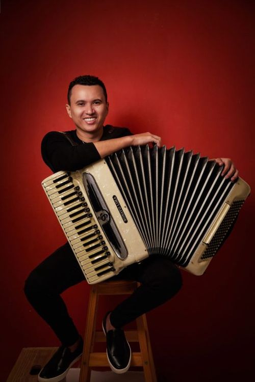 Brasilando by Nonato Lima (accordion & vocals)
