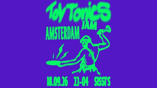 Sissi's Friday w/ Toy Tonics