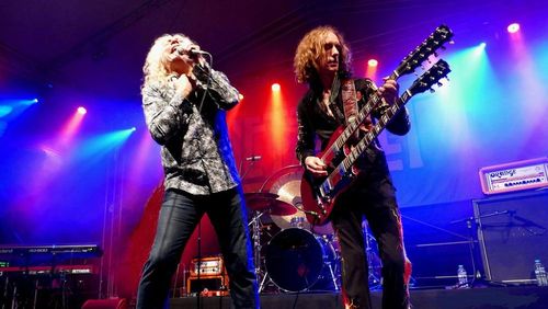 Letz Zep / Aerochicks