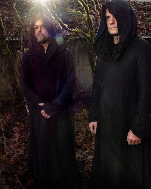 SUNN O)))