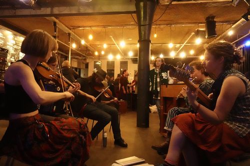 Balfolk Social Februari met Jonathan de Neck en Duo Baftig