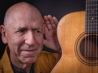 De Coyote en de Das Gitaarverhalen Marc van Vugt Special guest singer and Edison Award winner Ineke Vandoorn.