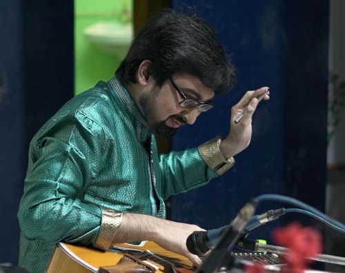Soumalya Mukhopadhyay (Traditional Raga)