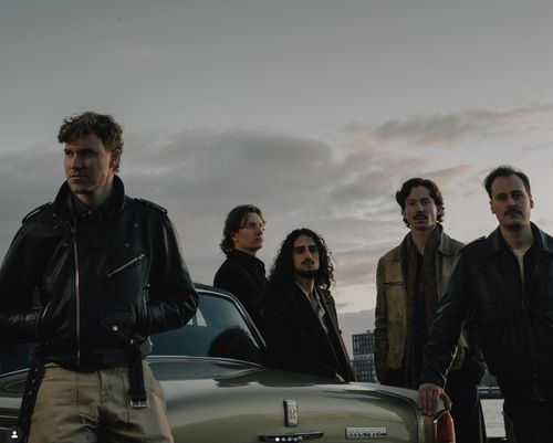 LAIDBACK LIVE | COYOTEE