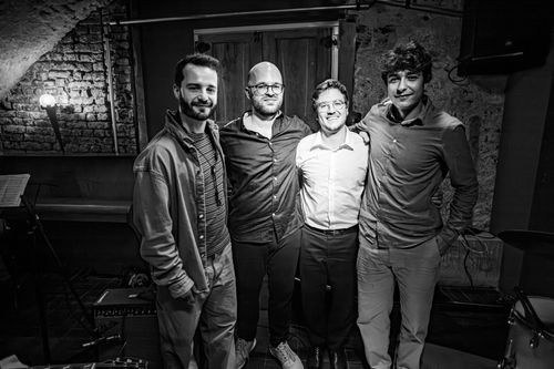 Jazzy Thursday's: Joan Fort Trio feat. Ben van Gelder