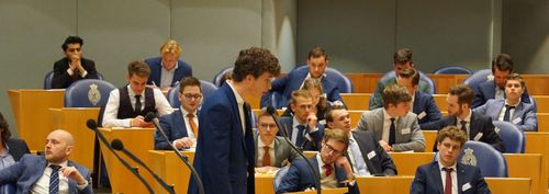 Het grote Politieke Jongeren verkiezingsdebat