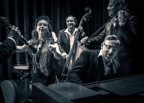 Changement - Griekse en Turkse muziek uit de underground scene (try out)