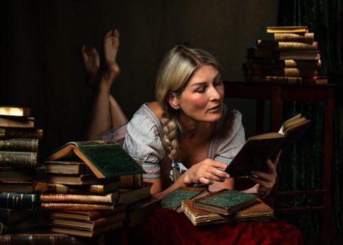 Theatergroep de Kale: De Romanzieke Juffer