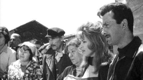 🎬 Synoikia to Oneiro / Dream Neighbourhood  (Alekos Alexandrakis, 1961)