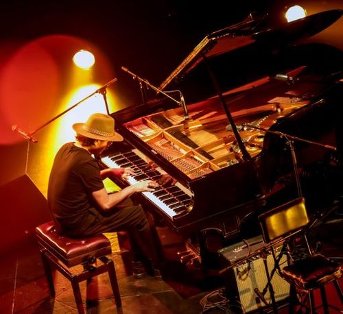 Nirl Cano Trio Jazz & Mexican folk music
