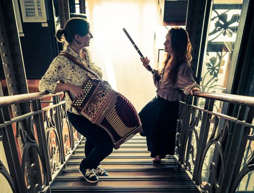 Balfolk Social in de Mezrab met Les Kickeuses en Baftig Collectief