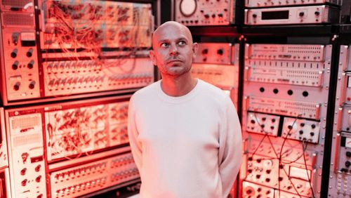 Tom Trago presents Ignorance