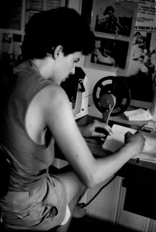 Pottenkijkers: Queer History Month: Dykes, Camera, Action!