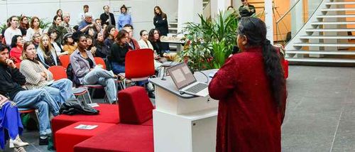 Brain Bites: Illicit antiquities in the collections of the UvA