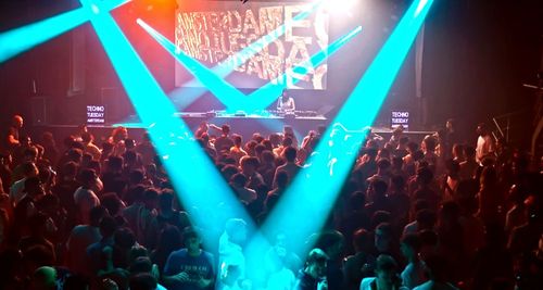 Techno Tuesday: A.Mo & Dexon