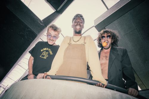Grote Seizoensopener met Rens, Jair en Ome Uncle, Zaphyria en Sophie Straat DJ Set