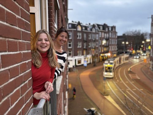 Marieke & Isabel + Broodnuchter